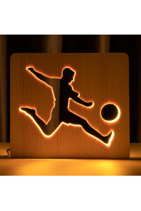 Светильник ночник из дерева LED "Футболист с мячом" с пультом и регулировкой света, цвет теплый белый