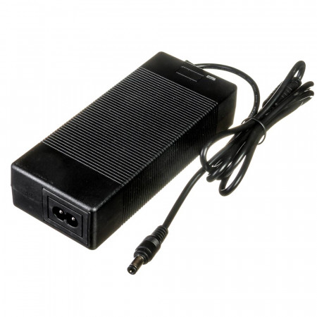 Блок питания led 12V штекер (+кабель) 10А 120Вт IP20